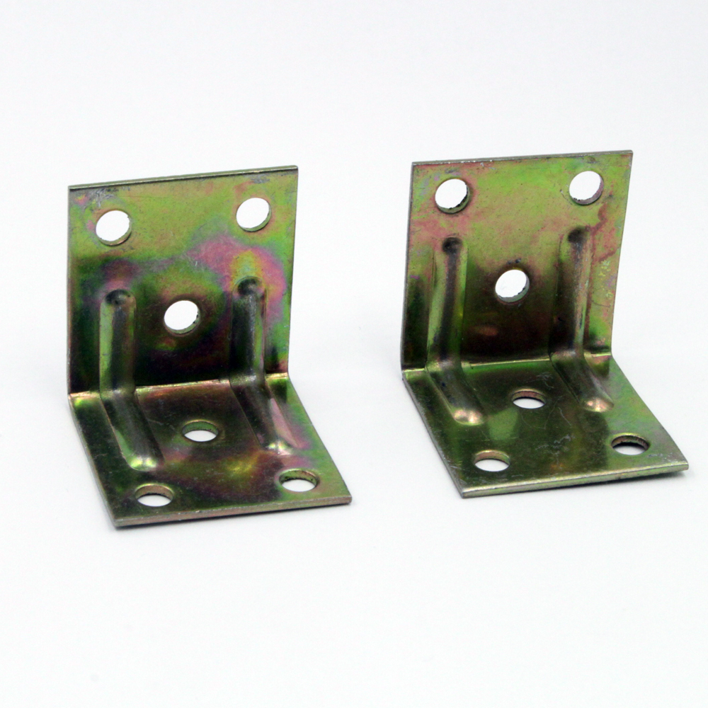 Winkelhalterung (70)